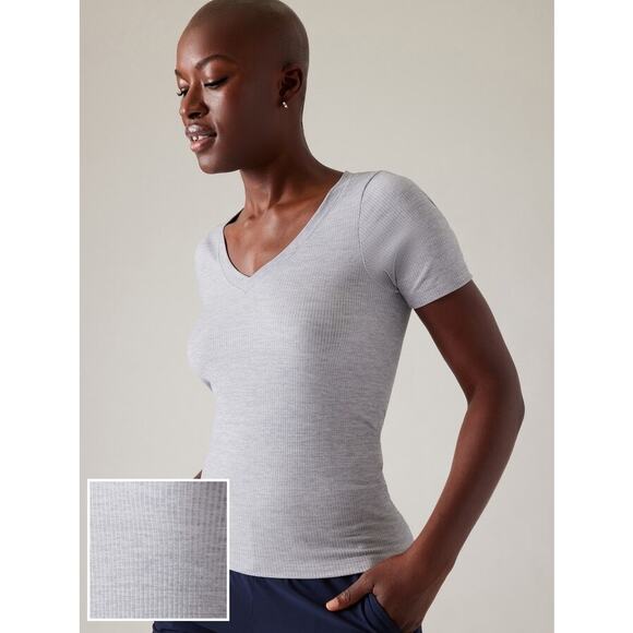 Athleta Fitted Seamless Tee Ribbed Women's Blouse Top Shirt Small Gray Short - Picture 1 of 5